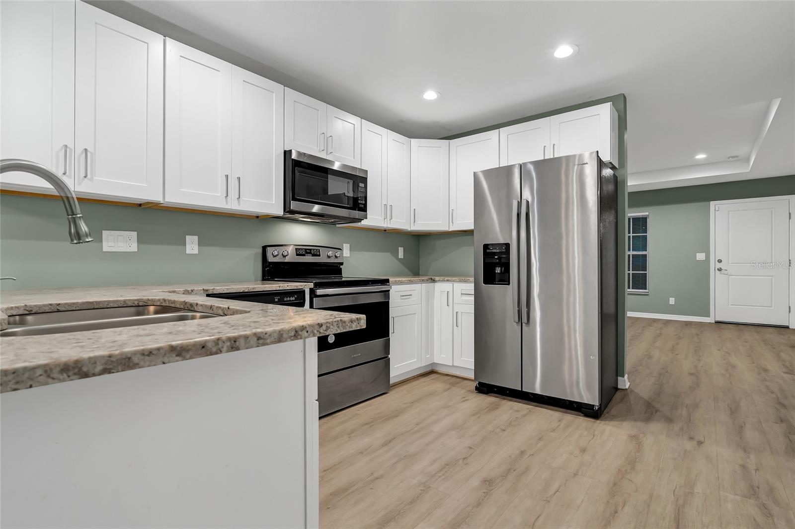 Image 21 of 29 For 1101 20th Street W