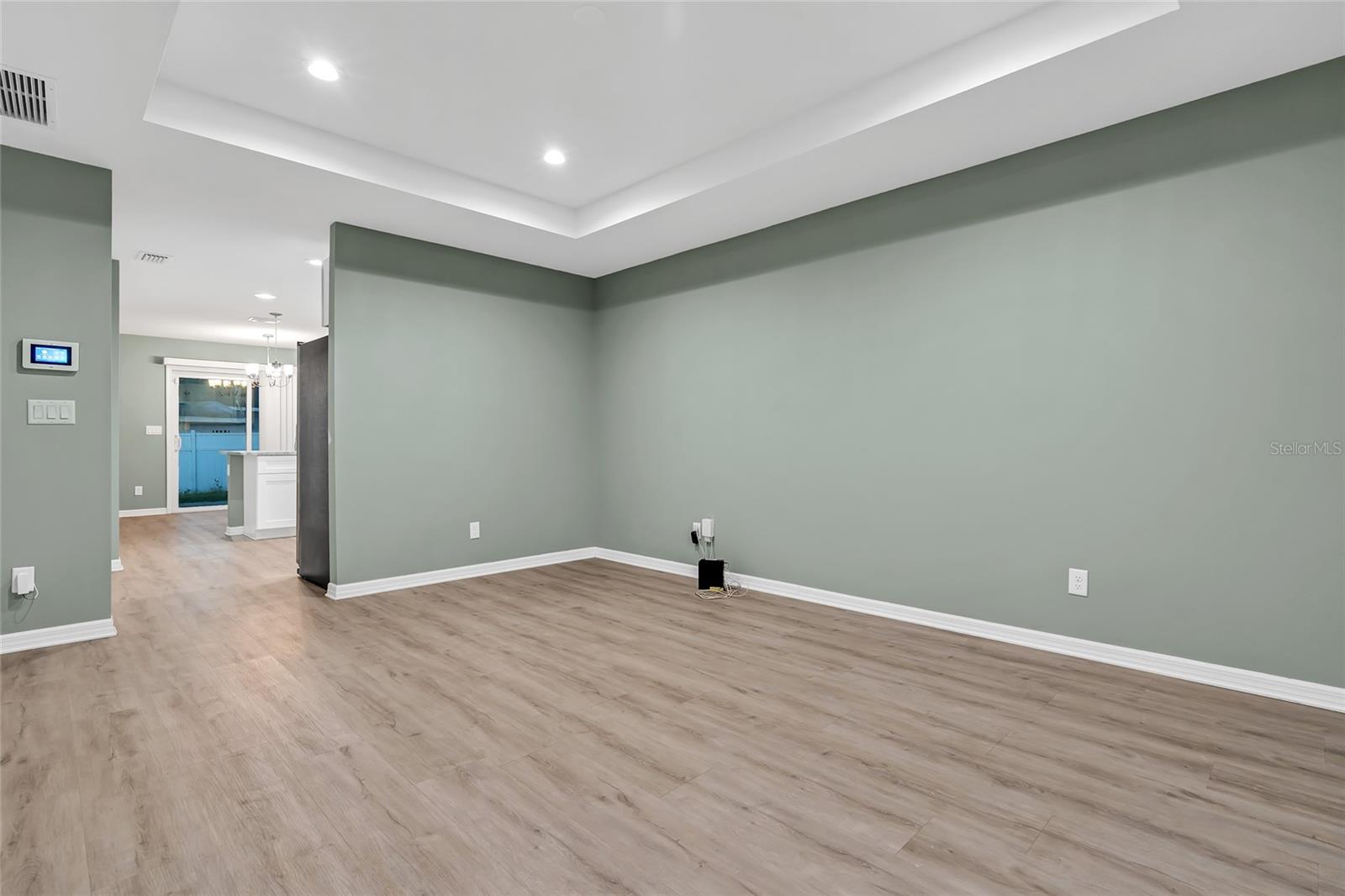 Image 23 of 29 For 1101 20th Street W