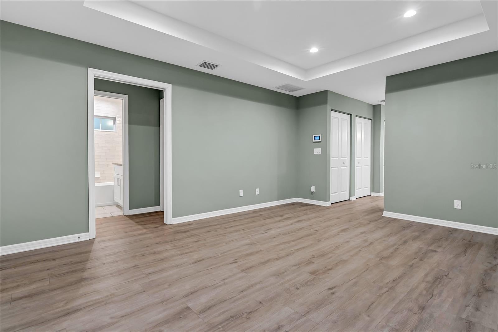Image 24 of 29 For 1101 20th Street W