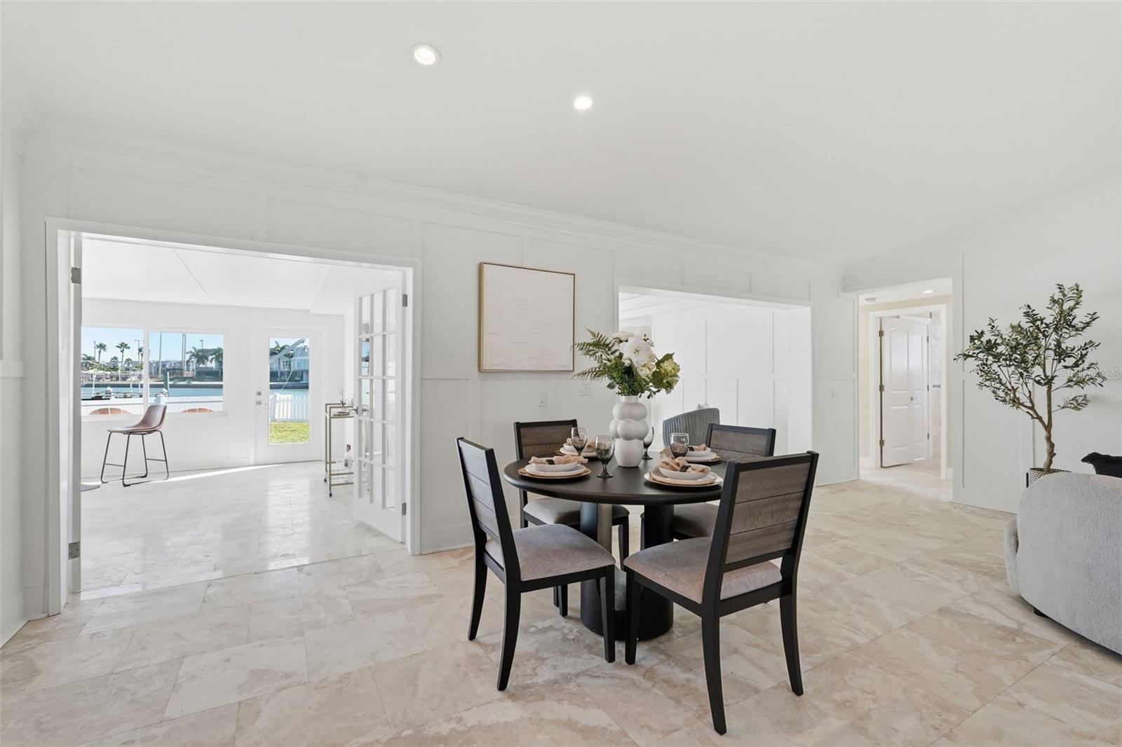 Image 11 of 47 For 15302 Harbor Drive