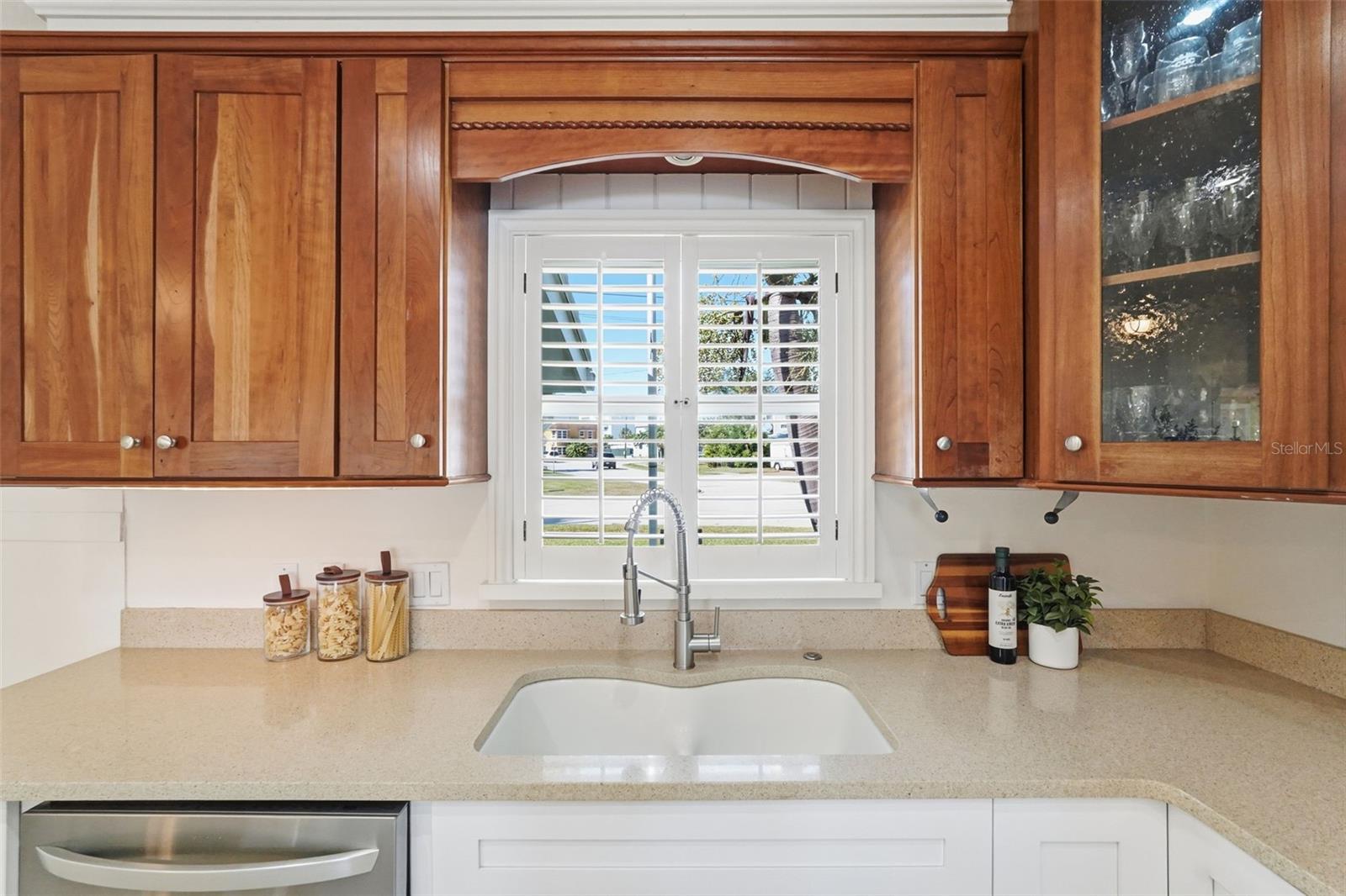 Image 17 of 47 For 15302 Harbor Drive