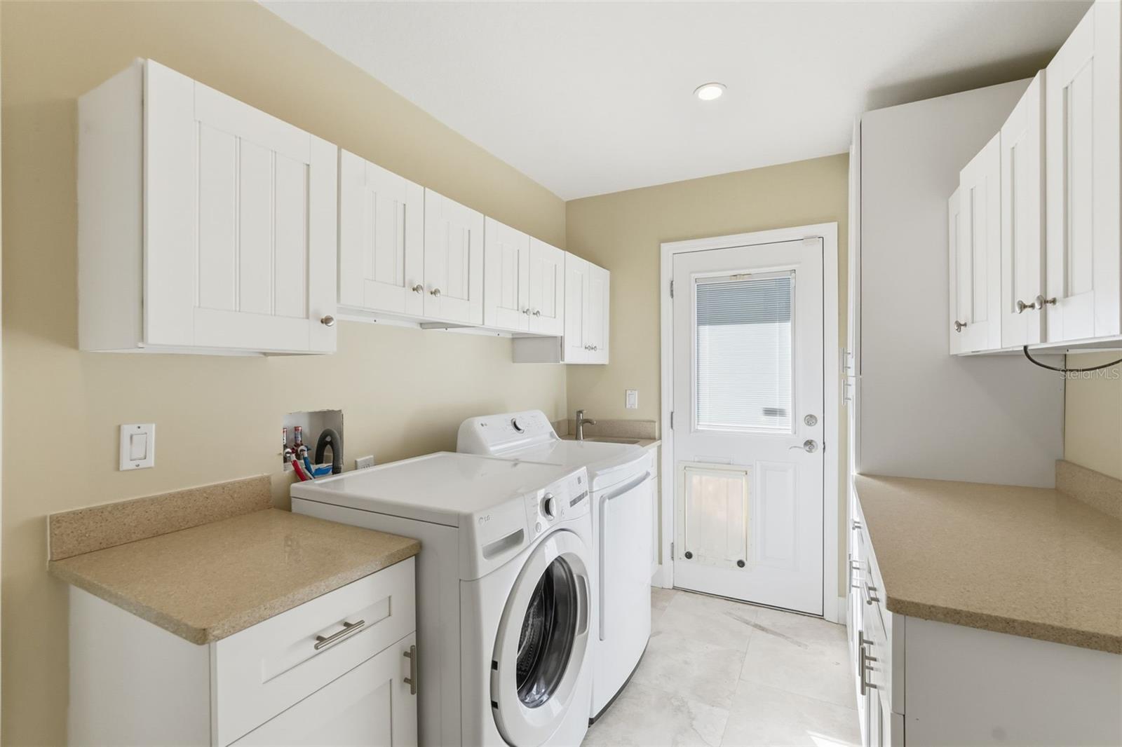 Image 29 of 47 For 15302 Harbor Drive