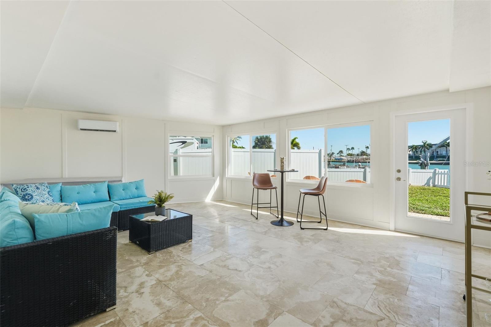 Image 31 of 47 For 15302 Harbor Drive