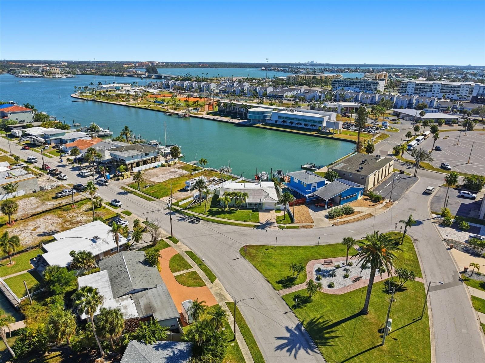 Image 40 of 47 For 15302 Harbor Drive