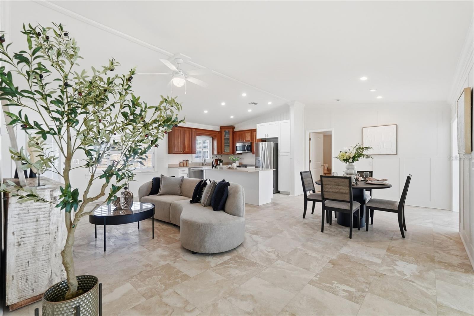 Image 9 of 47 For 15302 Harbor Drive