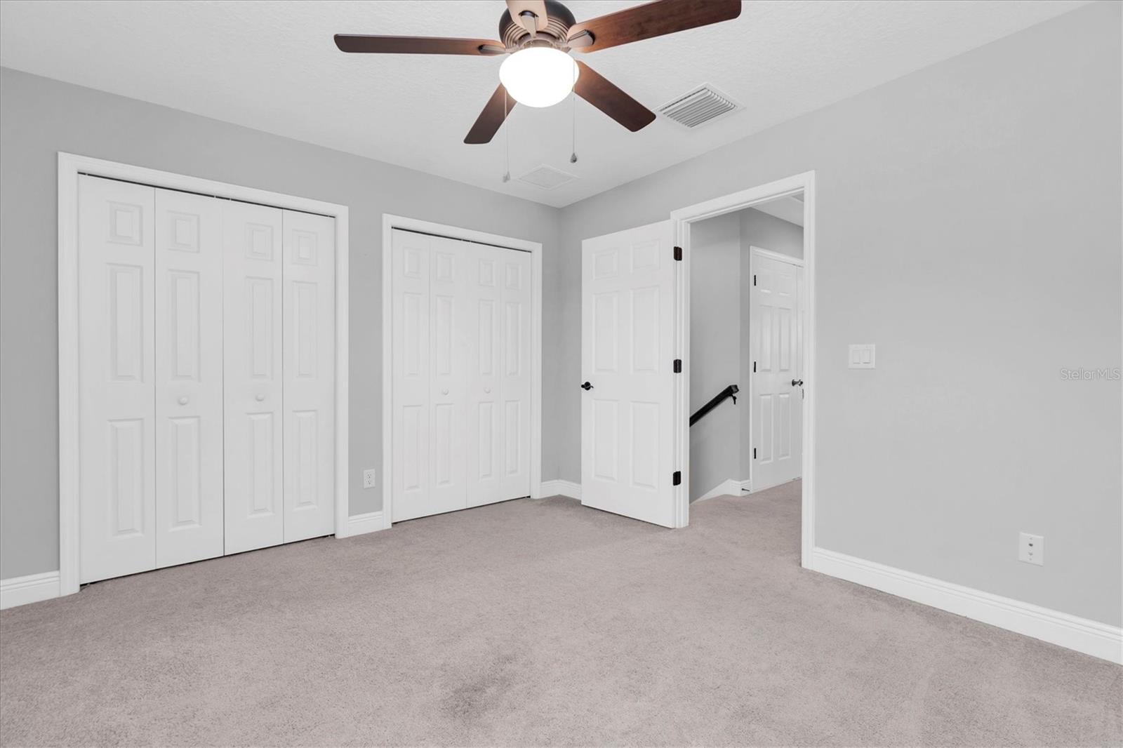 Image 32 of 73 For 12718 Burns Drive