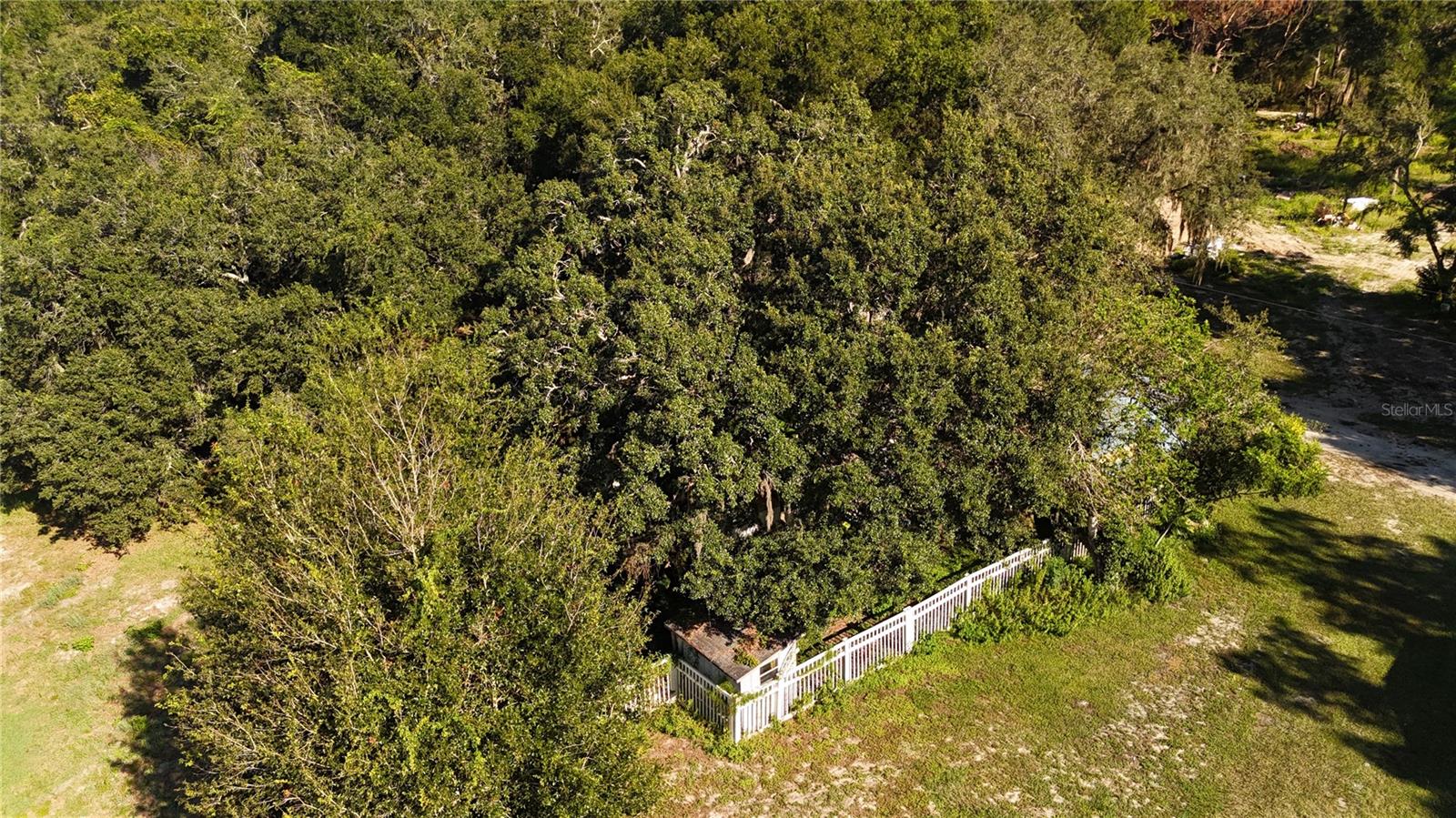 Image 2 of 30 For 12510 Robinhood Road