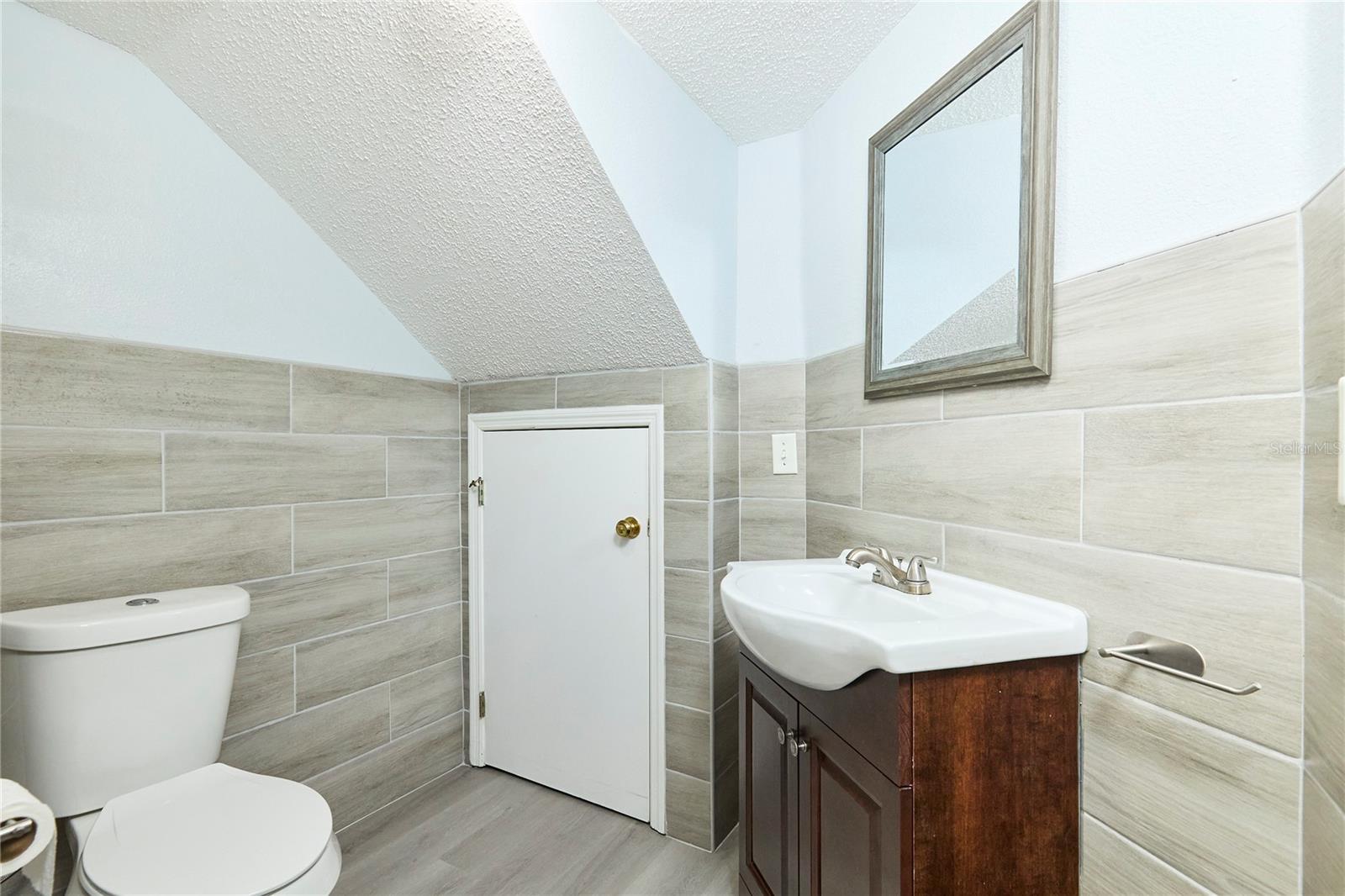 Image 16 of 53 For 1756 Fluorshire Drive
