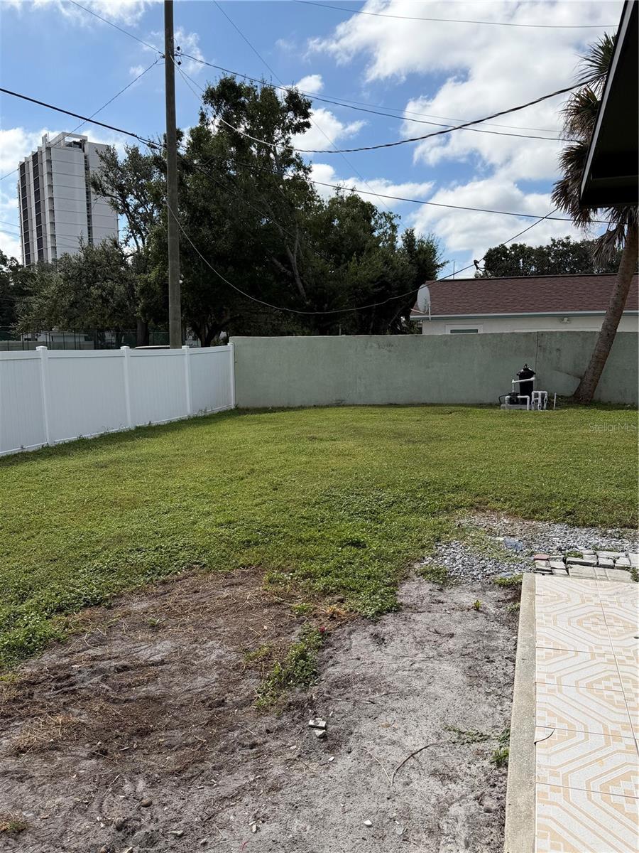 Image 21 of 24 For 1702 Dempsey Avenue