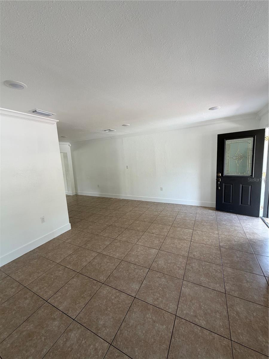 Image 5 of 24 For 1702 Dempsey Avenue