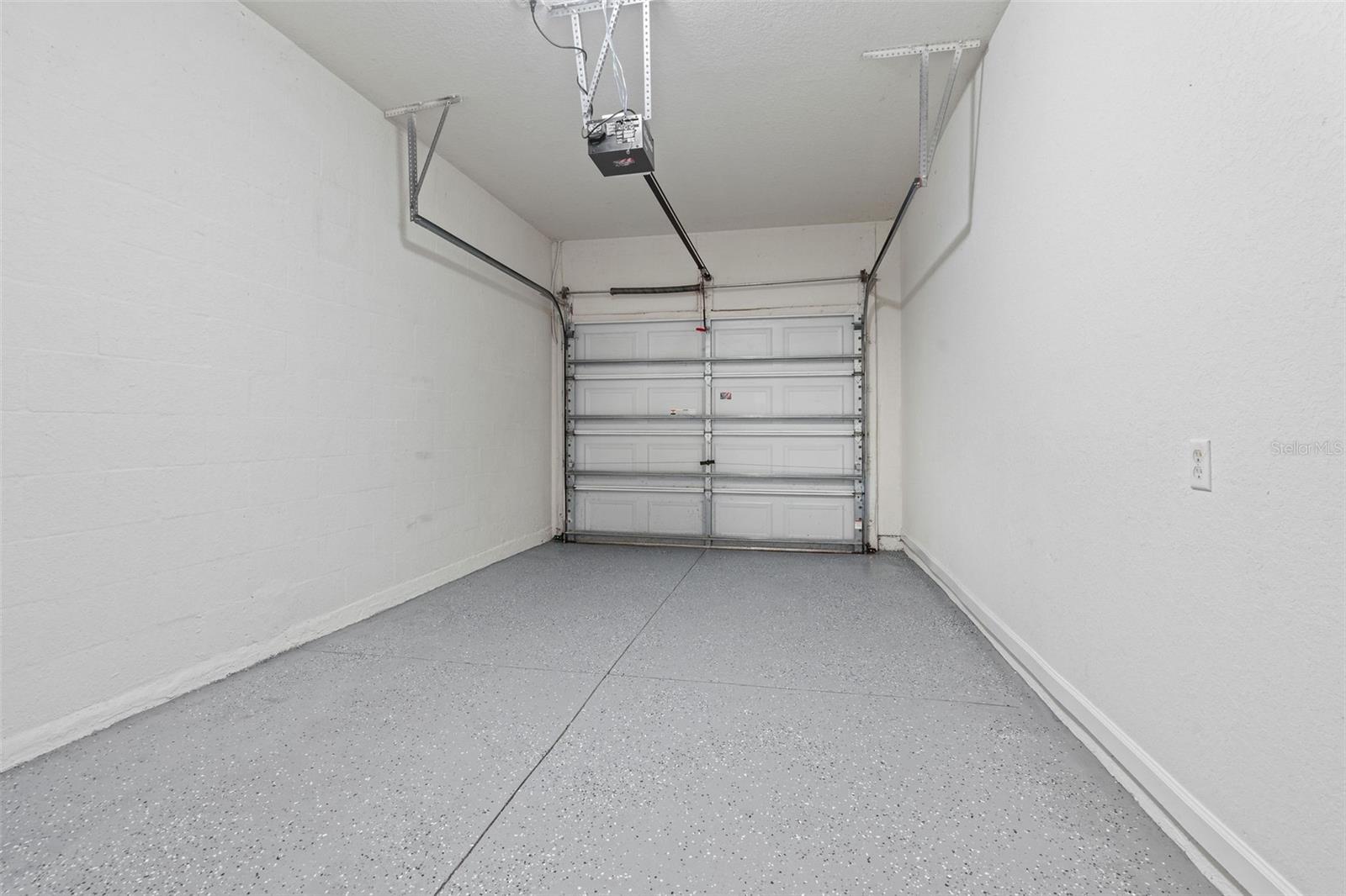 Image 15 of 34 For 10131 Haverhill Ridge Drive 10131
