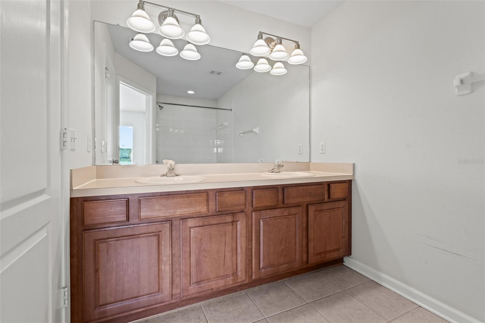 Image 25 of 34 For 10131 Haverhill Ridge Drive 10131