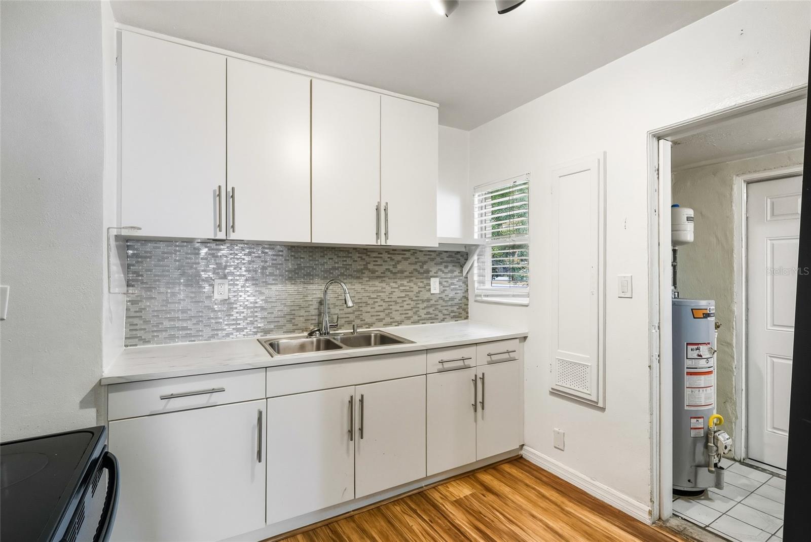Image 6 of 15 For 2845 Valencia Way S