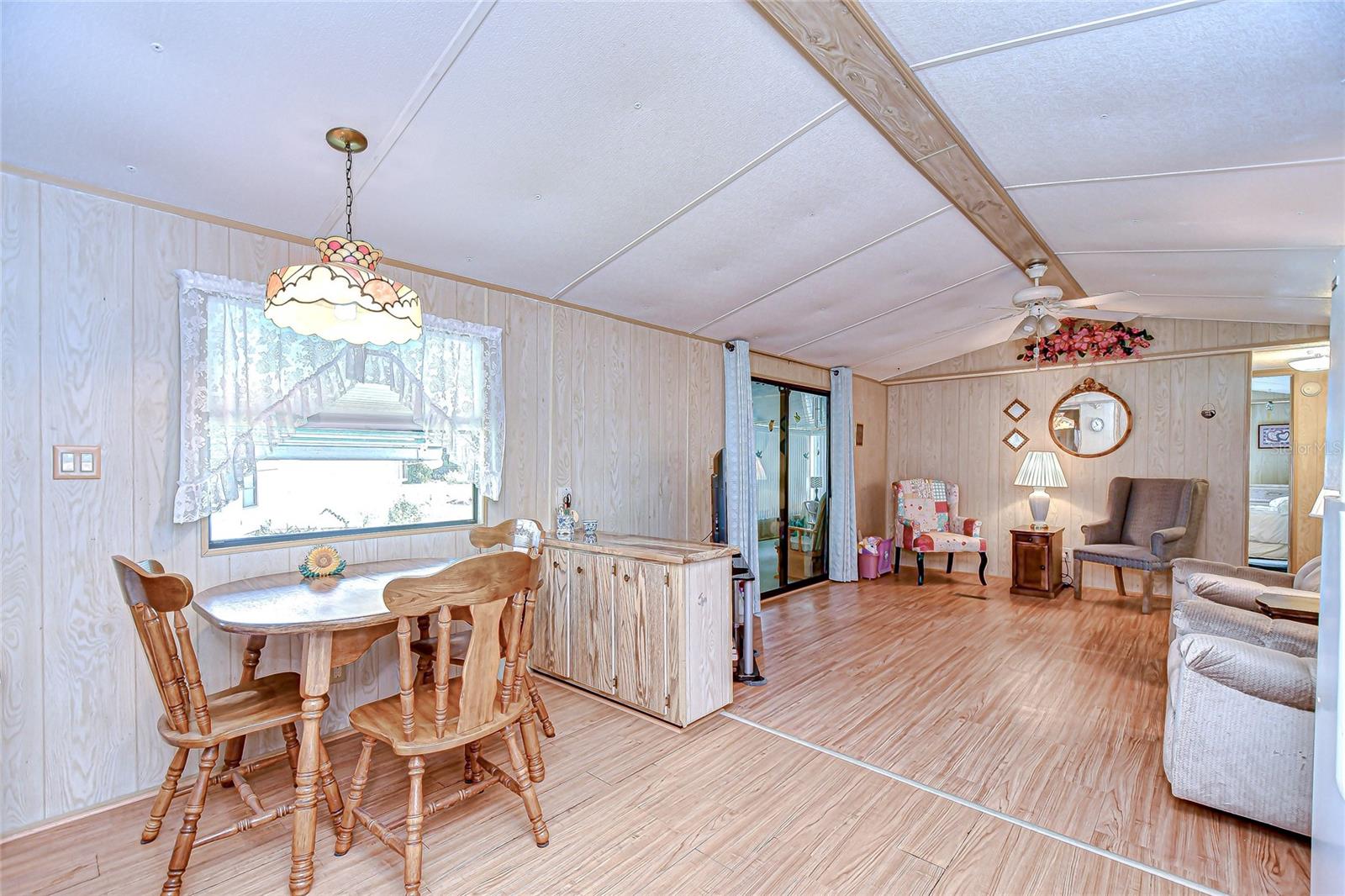 Image 15 of 39 For 39613 Sterling Drive