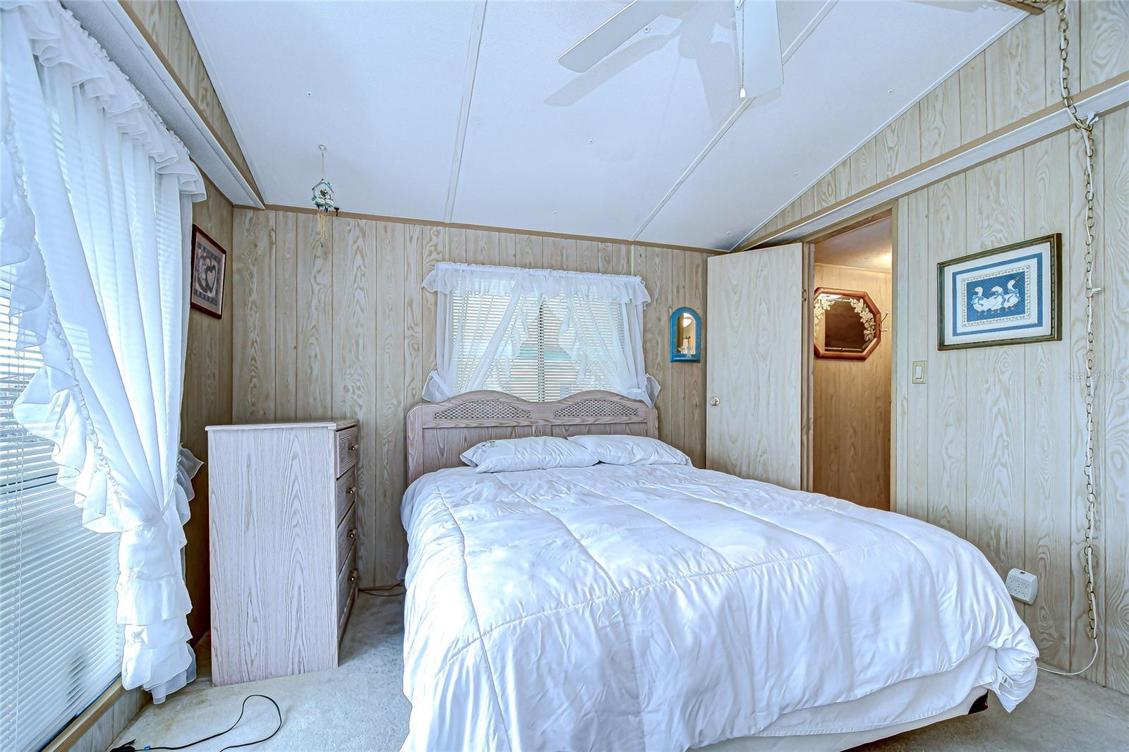 Image 16 of 39 For 39613 Sterling Drive