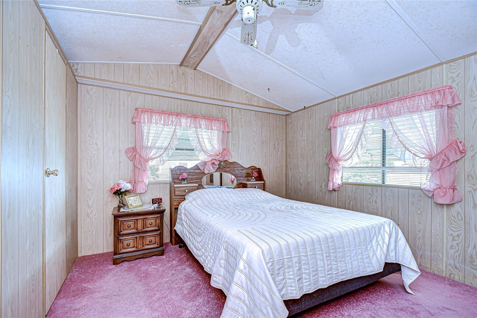Image 21 of 39 For 39613 Sterling Drive