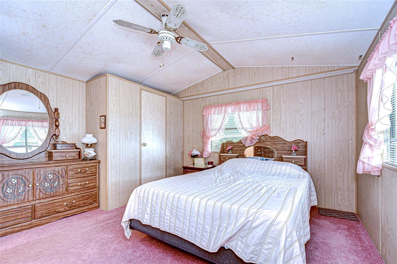 Image 22 of 39 For 39613 Sterling Drive