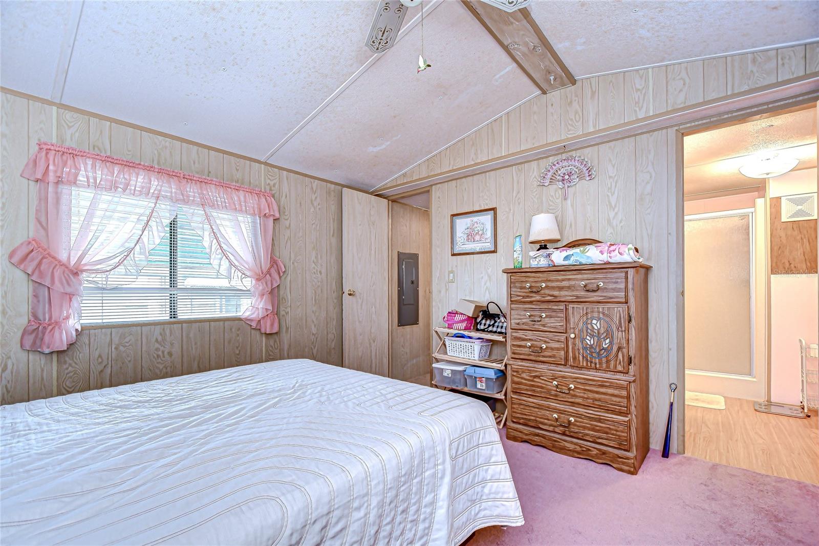 Image 23 of 39 For 39613 Sterling Drive