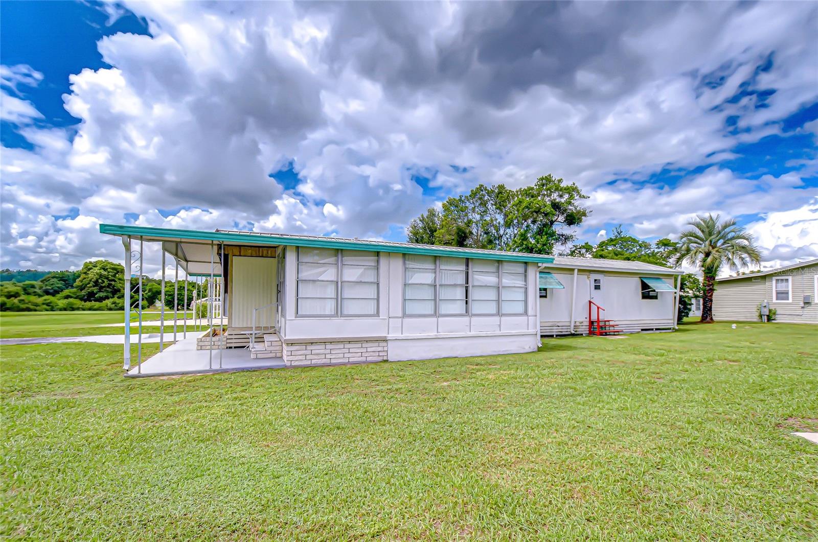 Image 35 of 39 For 39613 Sterling Drive