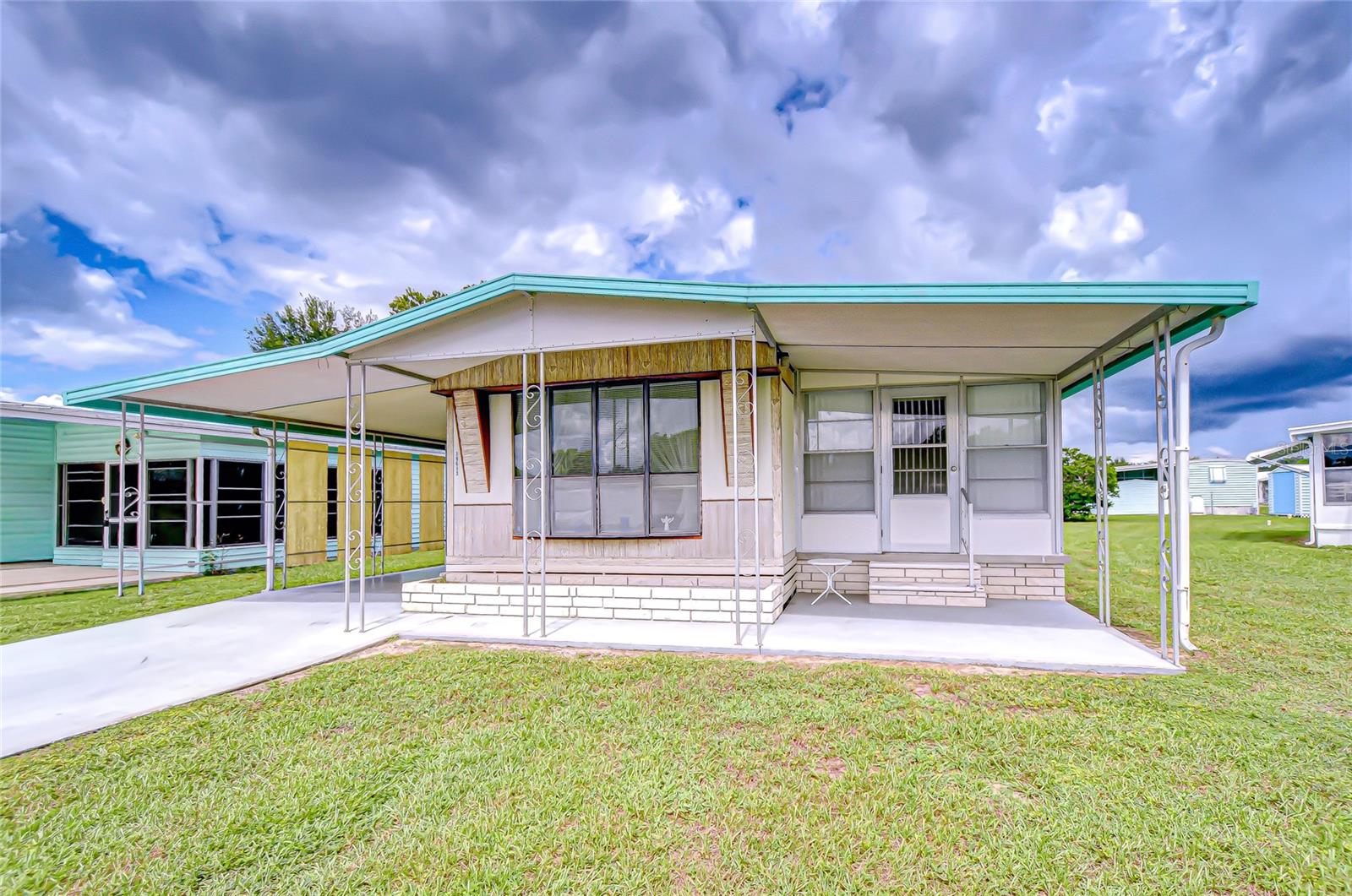 Image 37 of 39 For 39613 Sterling Drive