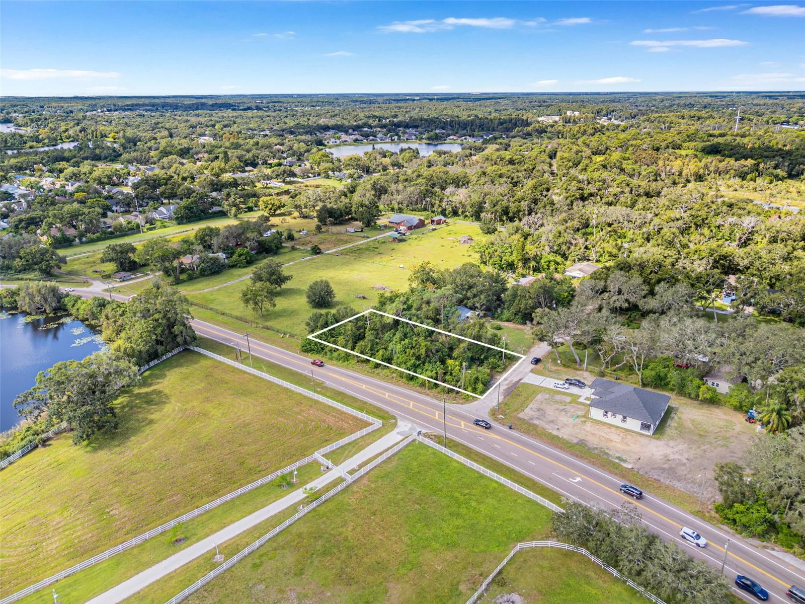 Listing photo id 0 for 16713 Kodi Lane