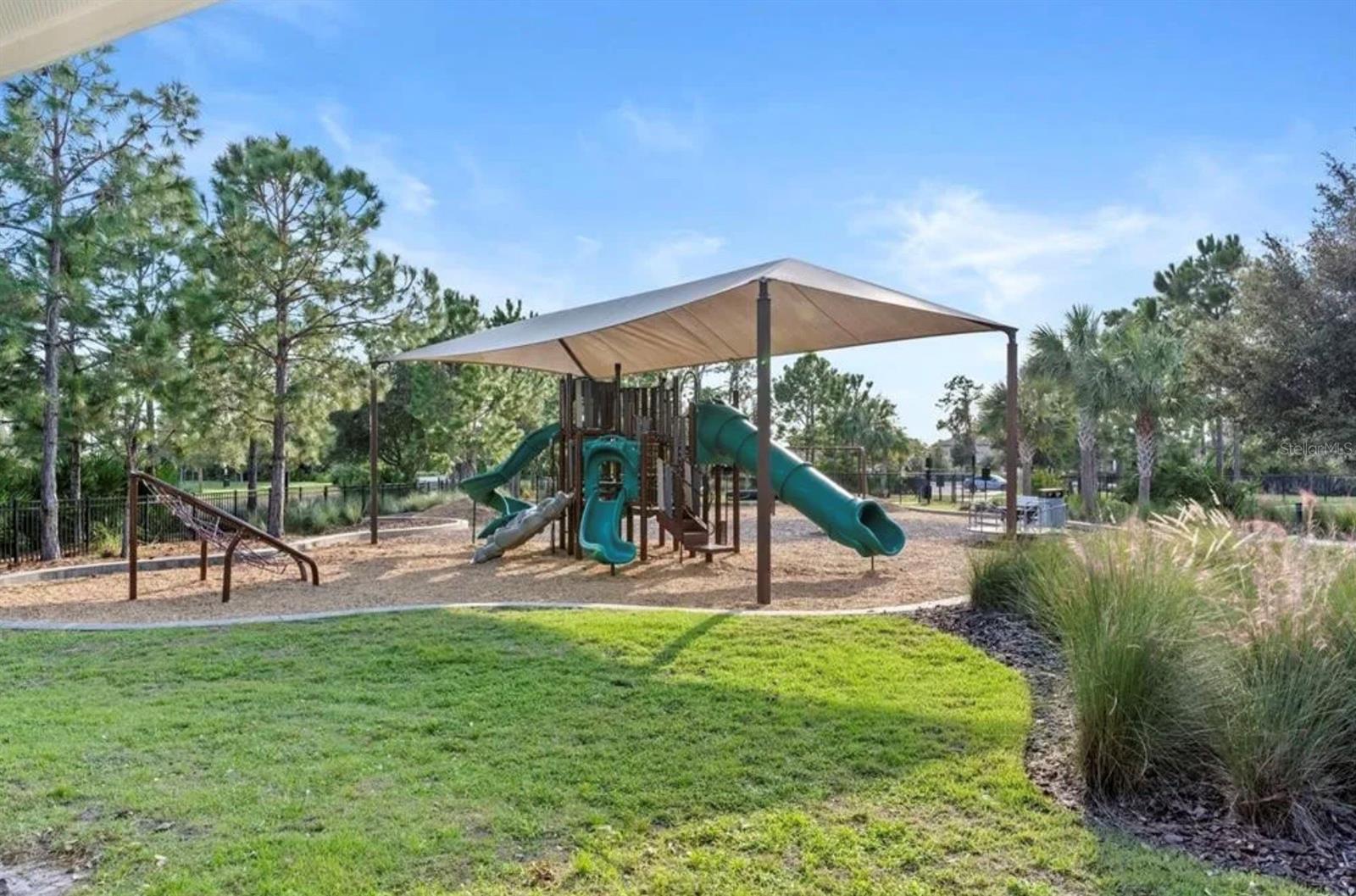 Image 17 of 18 For 13337 Waterleaf Garden Circle