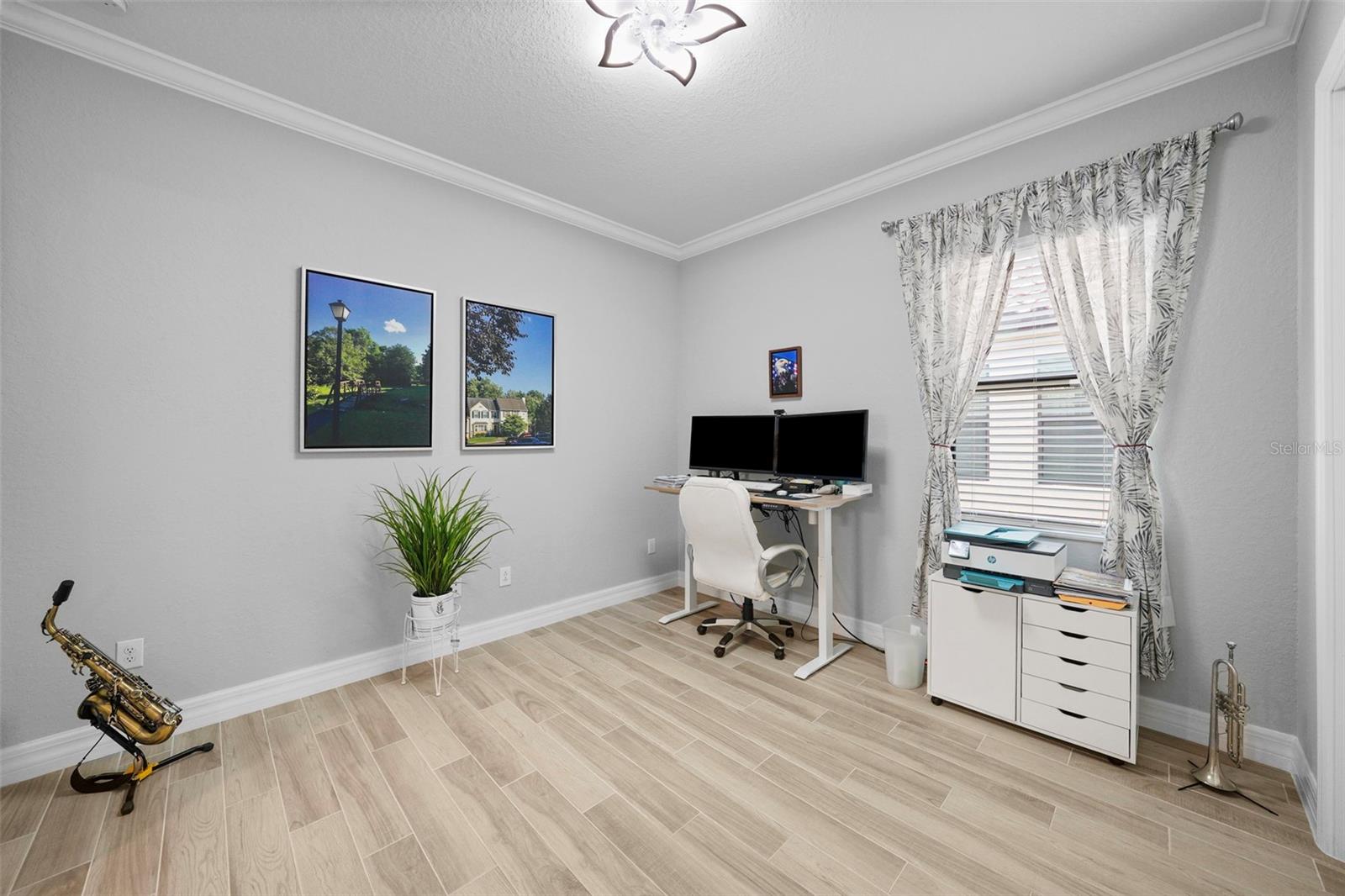 Image 22 of 63 For 5749 Cheech Glen