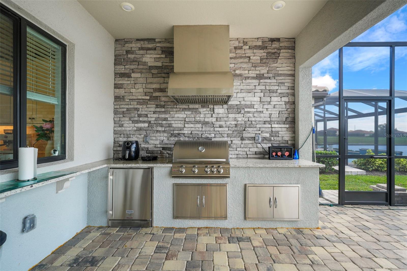 Image 29 of 63 For 5749 Cheech Glen