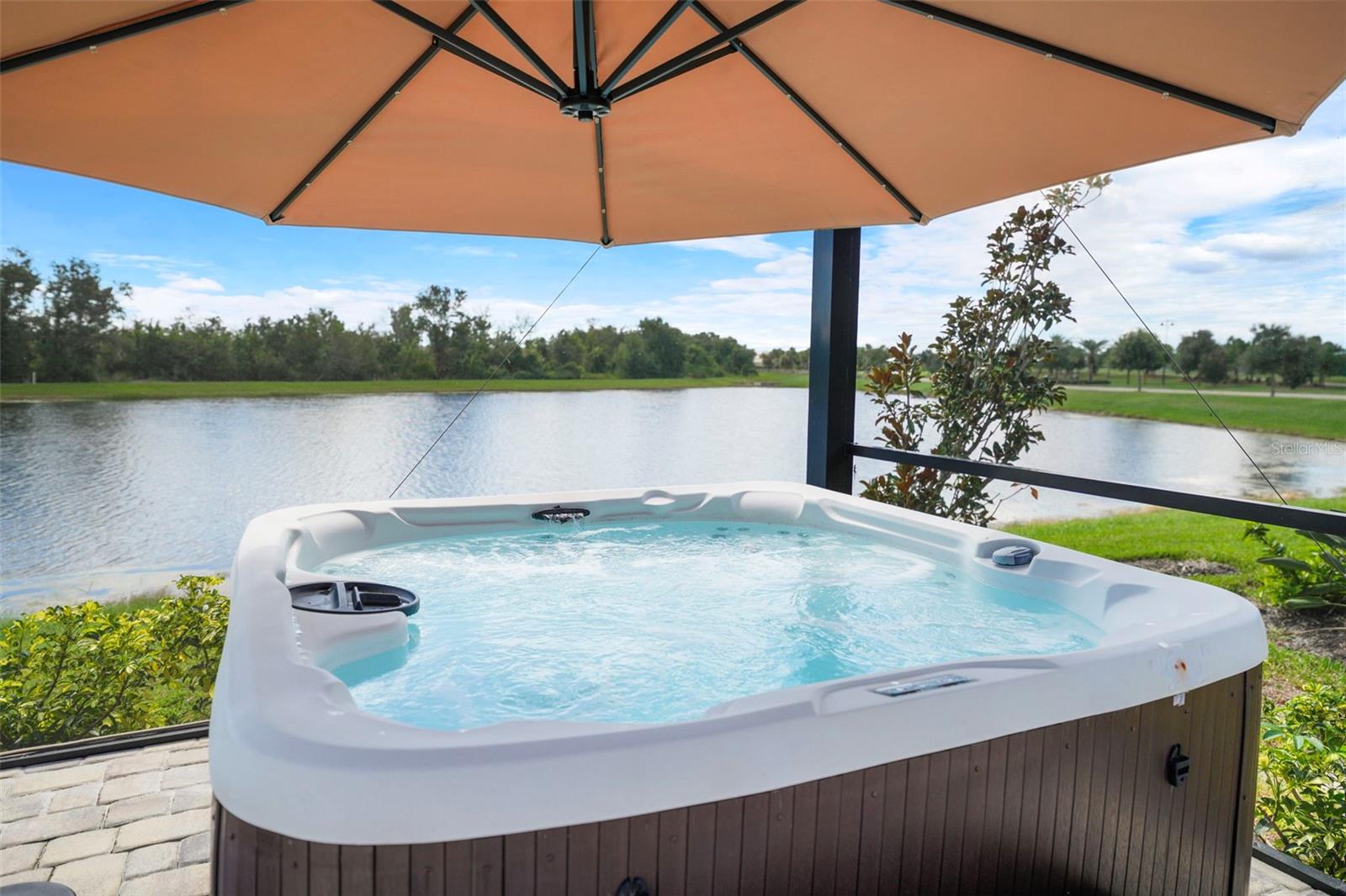 Image 33 of 63 For 5749 Cheech Glen