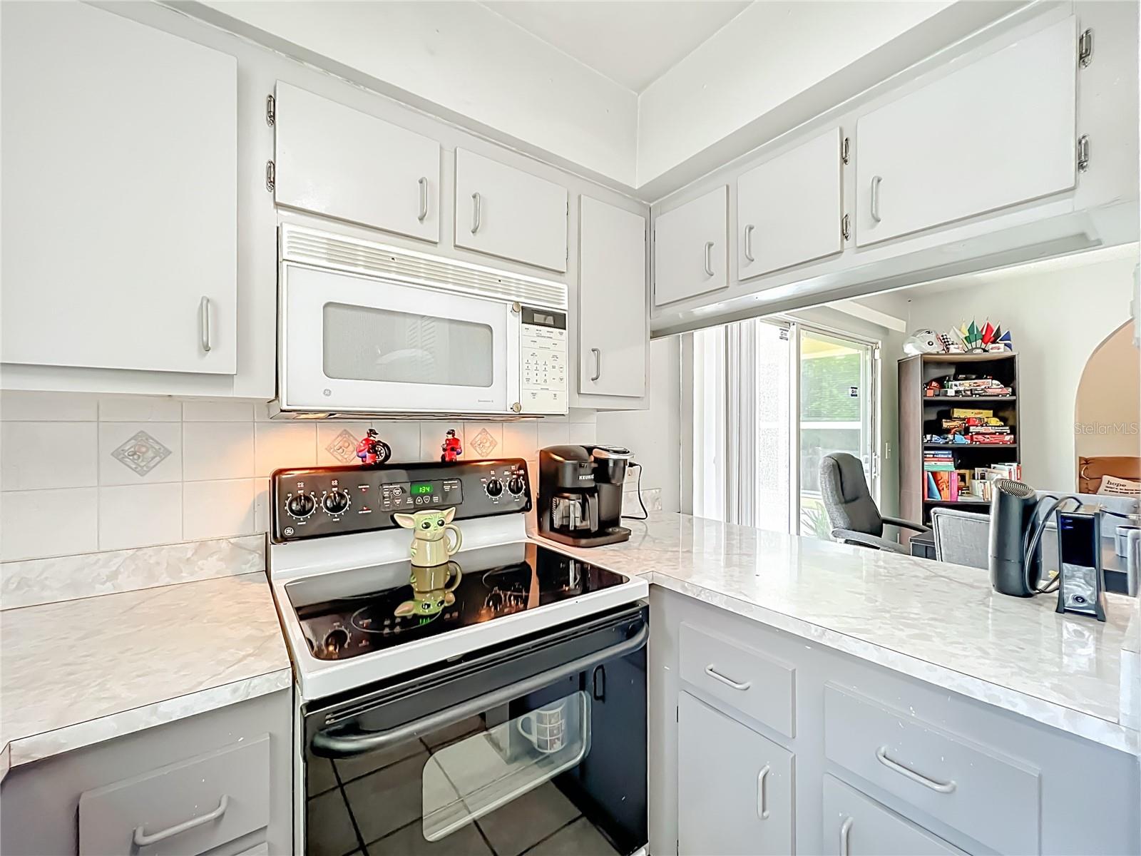 Image 13 of 43 For 4125 Gulfstream Bay Court