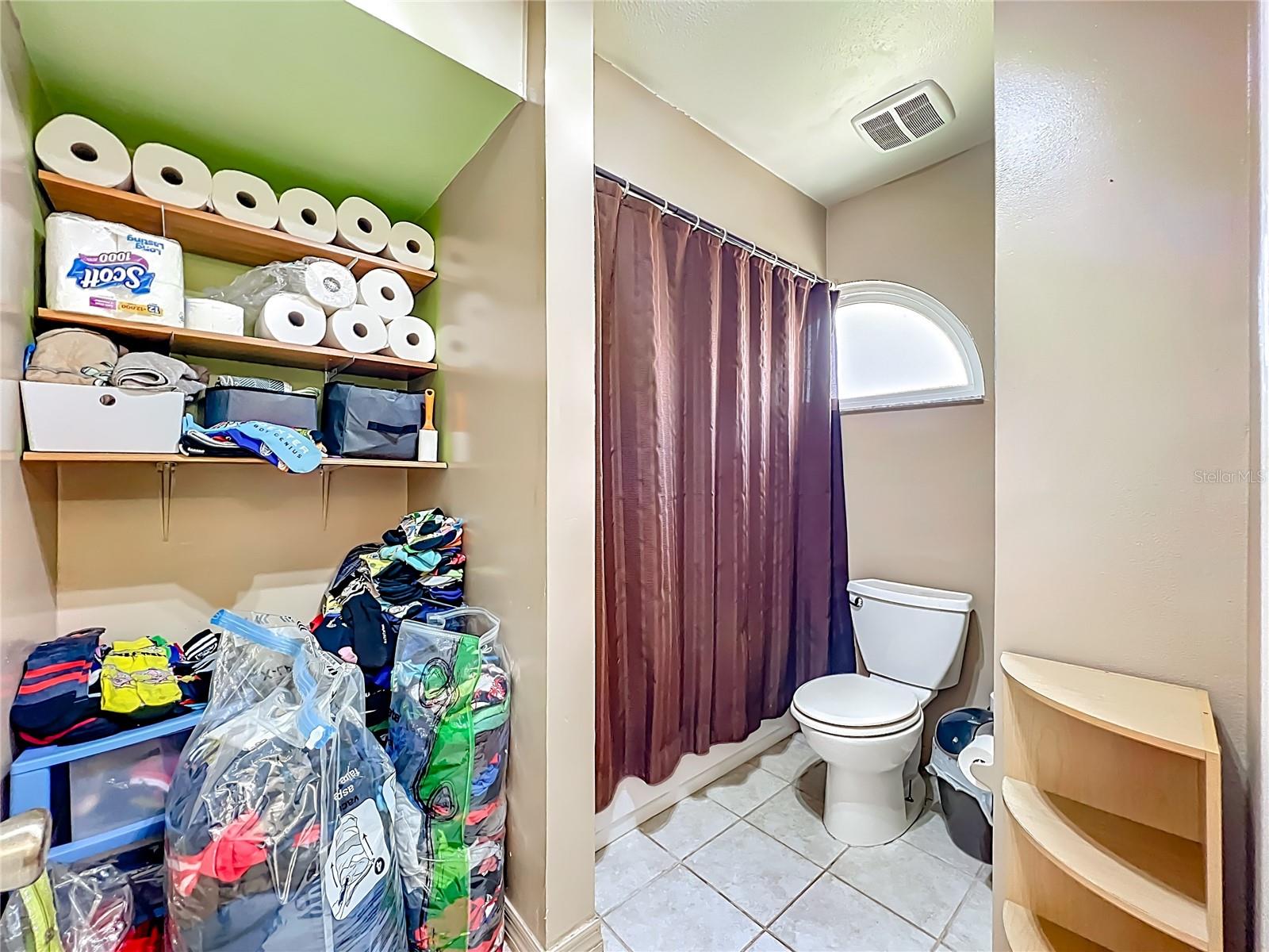 Image 26 of 43 For 4125 Gulfstream Bay Court