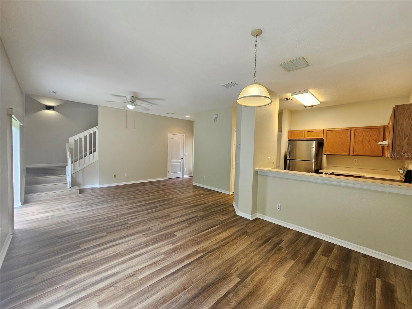 Image 6 of 42 For 20225 Vintage Oaks Place