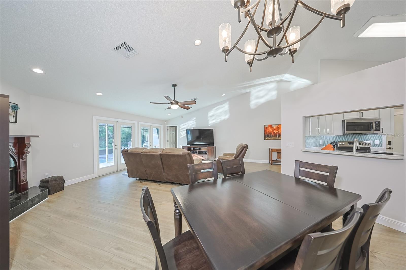 Image 16 of 55 For 12018 Steppingstone Boulevard