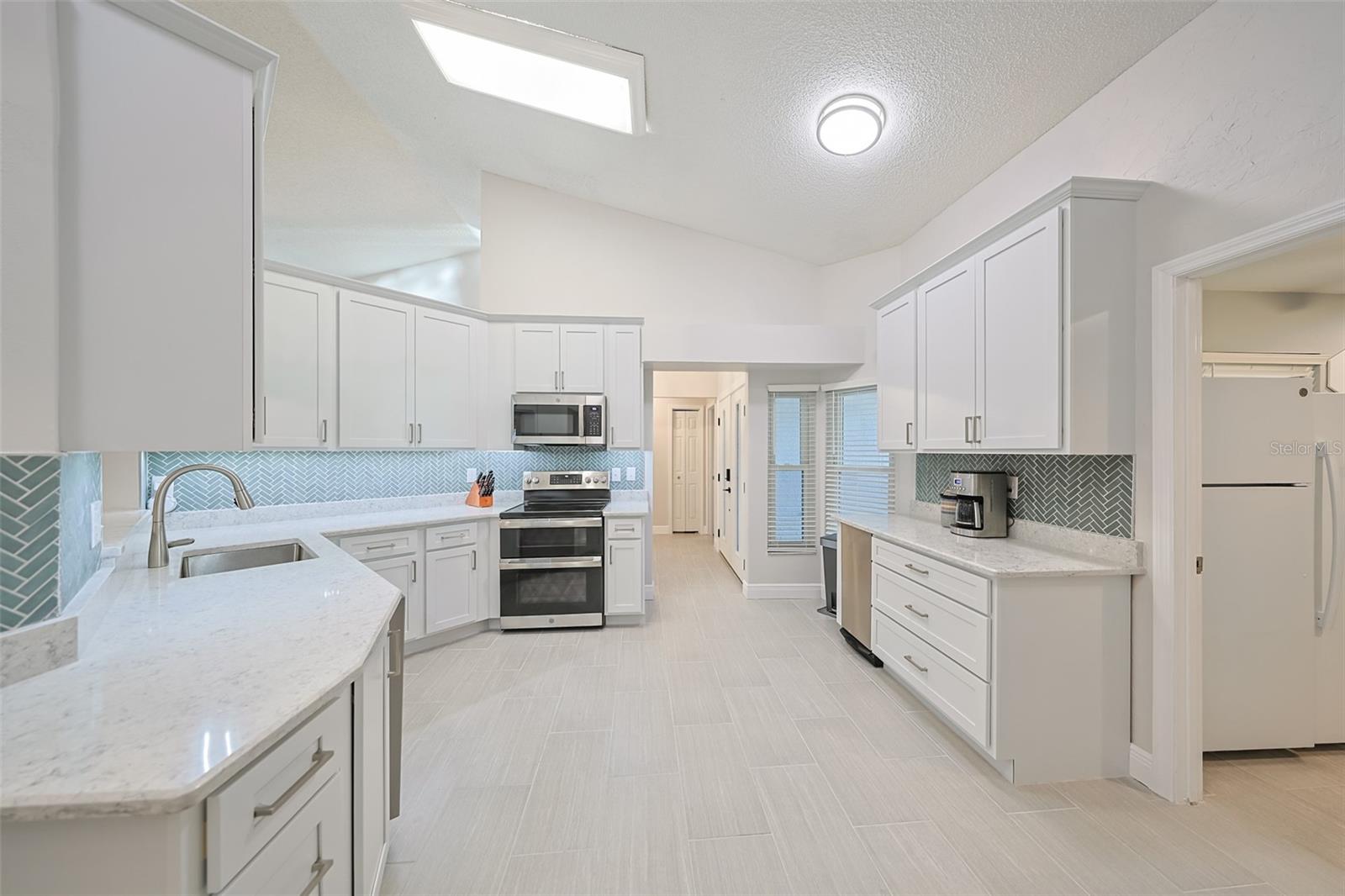 Image 18 of 55 For 12018 Steppingstone Boulevard