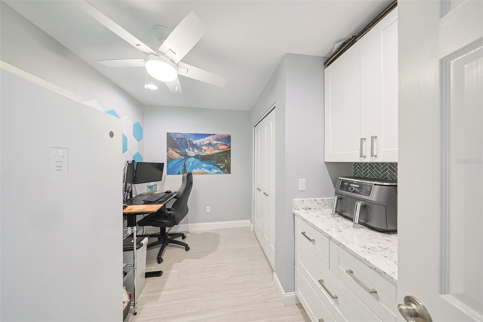 Image 21 of 55 For 12018 Steppingstone Boulevard