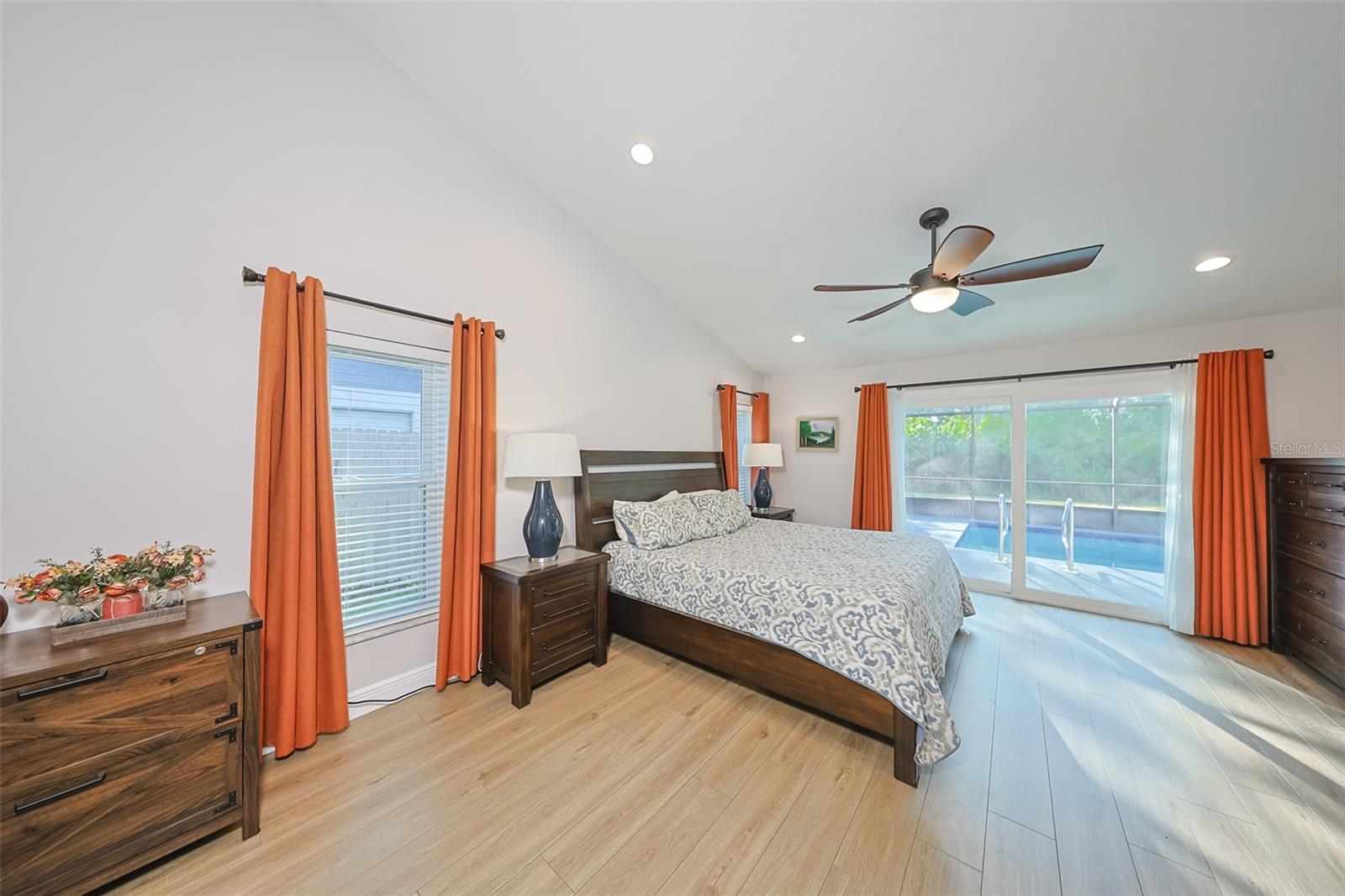 Image 23 of 55 For 12018 Steppingstone Boulevard