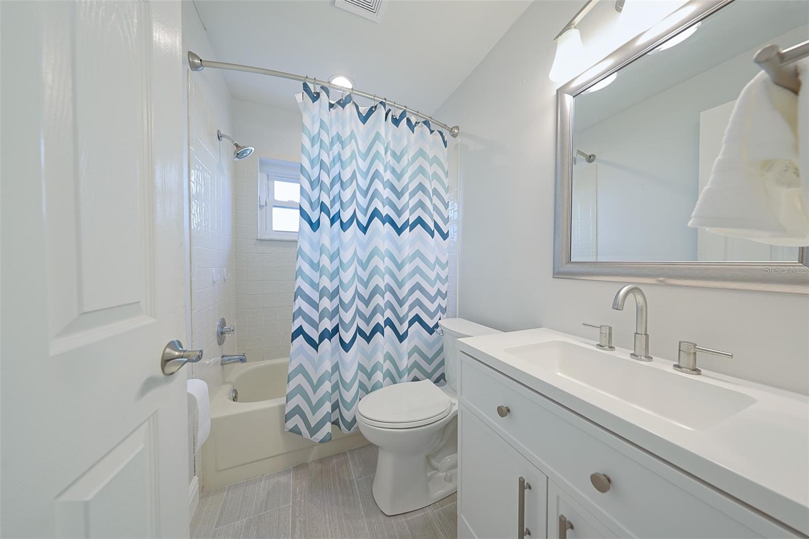 Image 32 of 55 For 12018 Steppingstone Boulevard