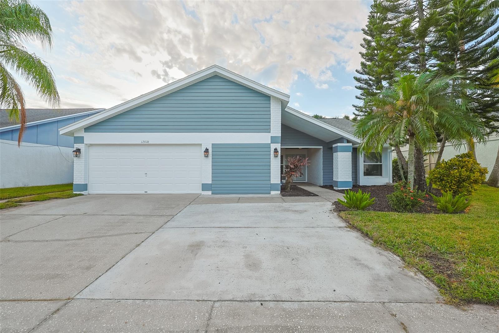 Image 43 of 55 For 12018 Steppingstone Boulevard