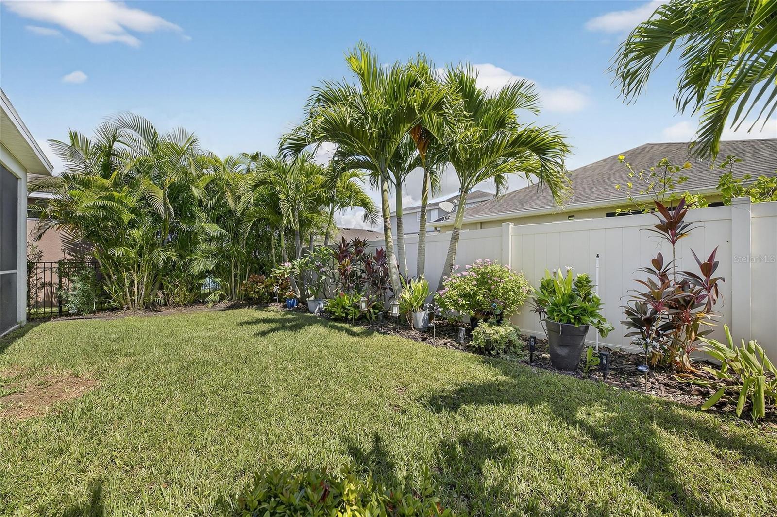 Image 34 of 65 For 6313 Sunsail Place