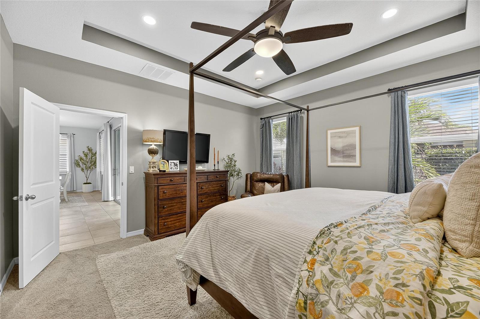 Image 40 of 65 For 6313 Sunsail Place