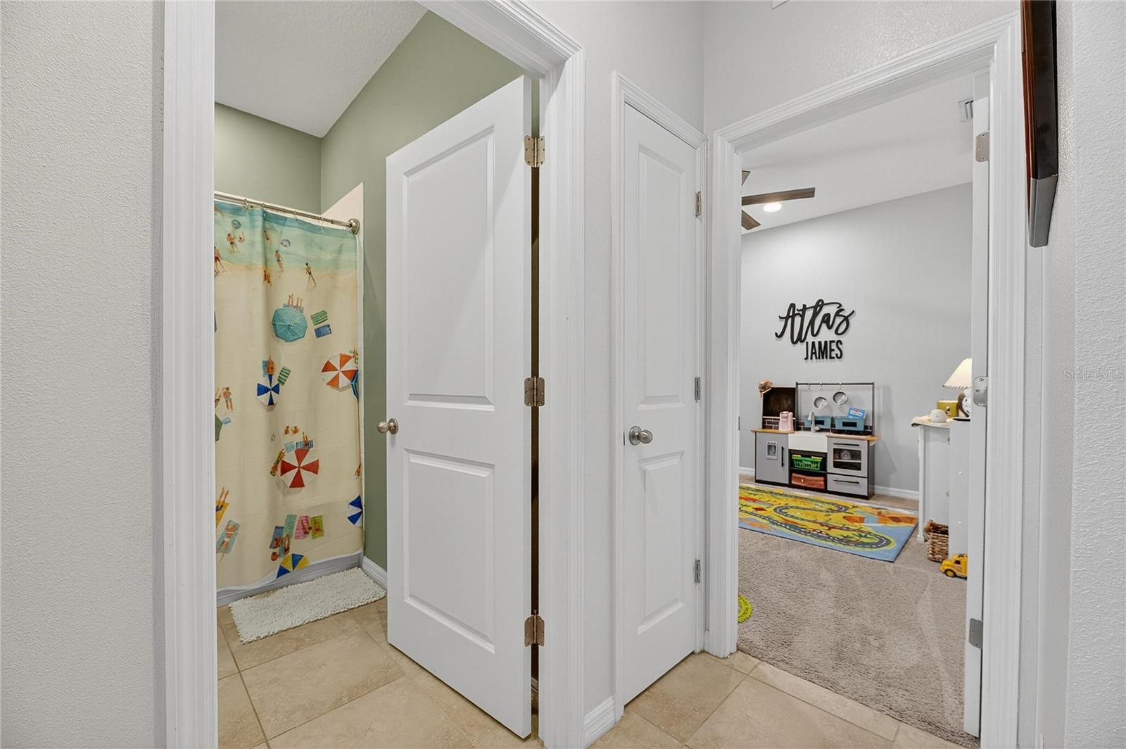 Image 9 of 65 For 6313 Sunsail Place