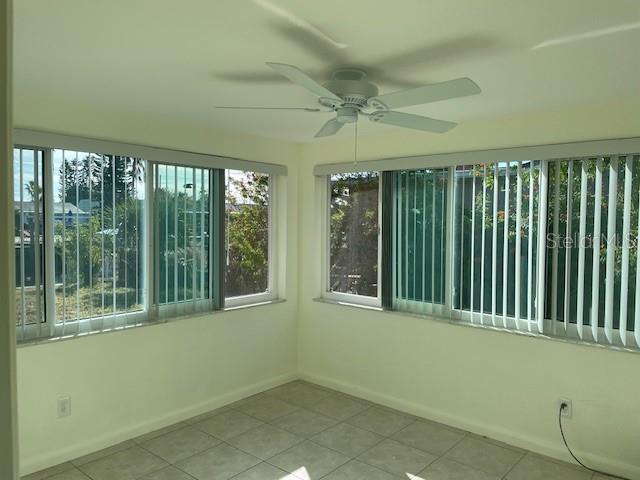 Image 3 of 13 For 13636 Veronica Drive