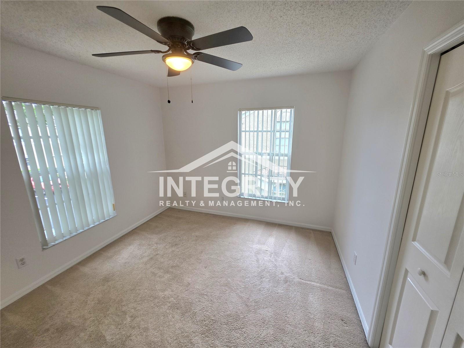 Image 20 of 26 For 10107 Farmingdale Place