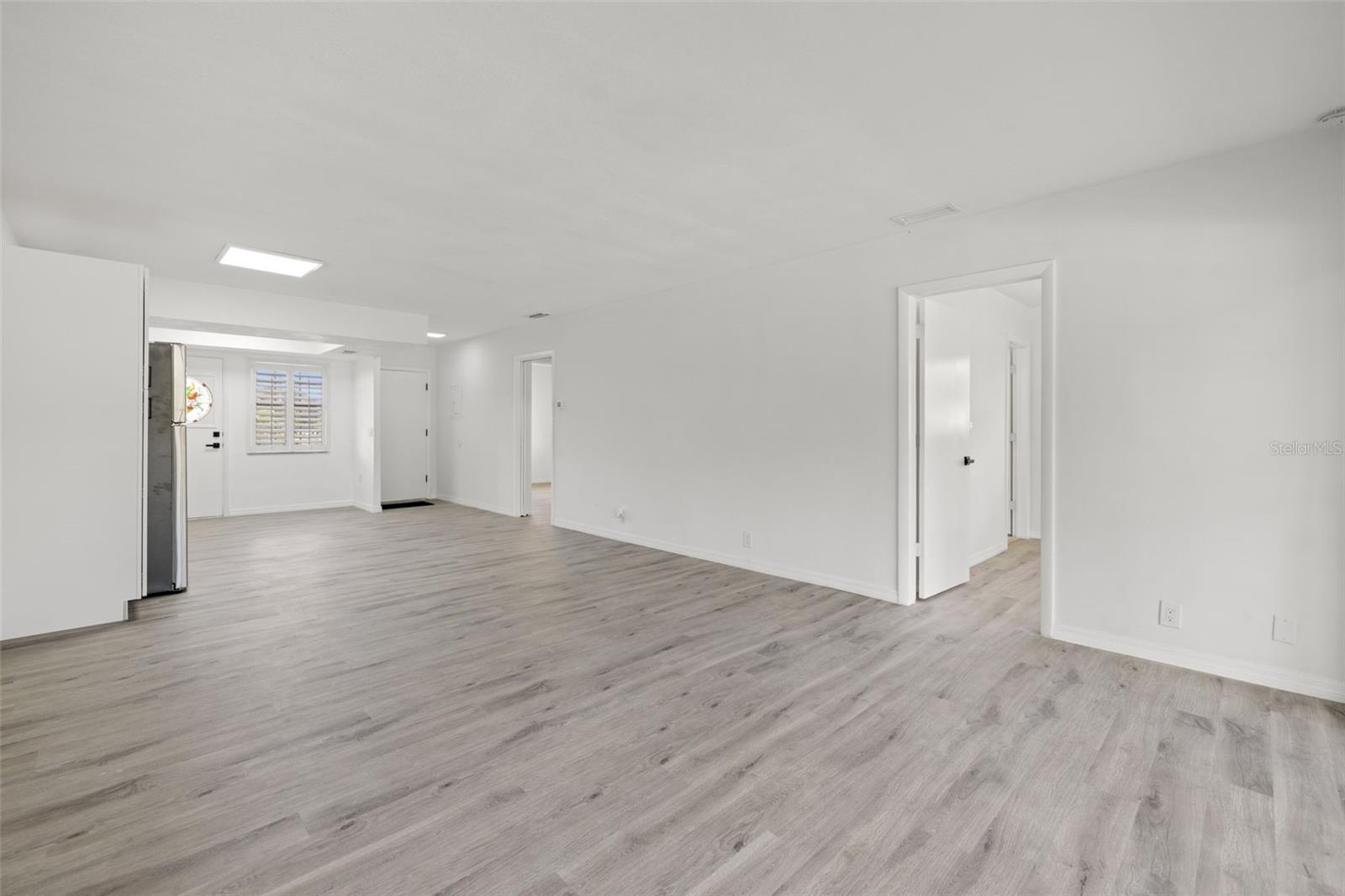 Image 7 of 28 For 1433 Belcher Road A8