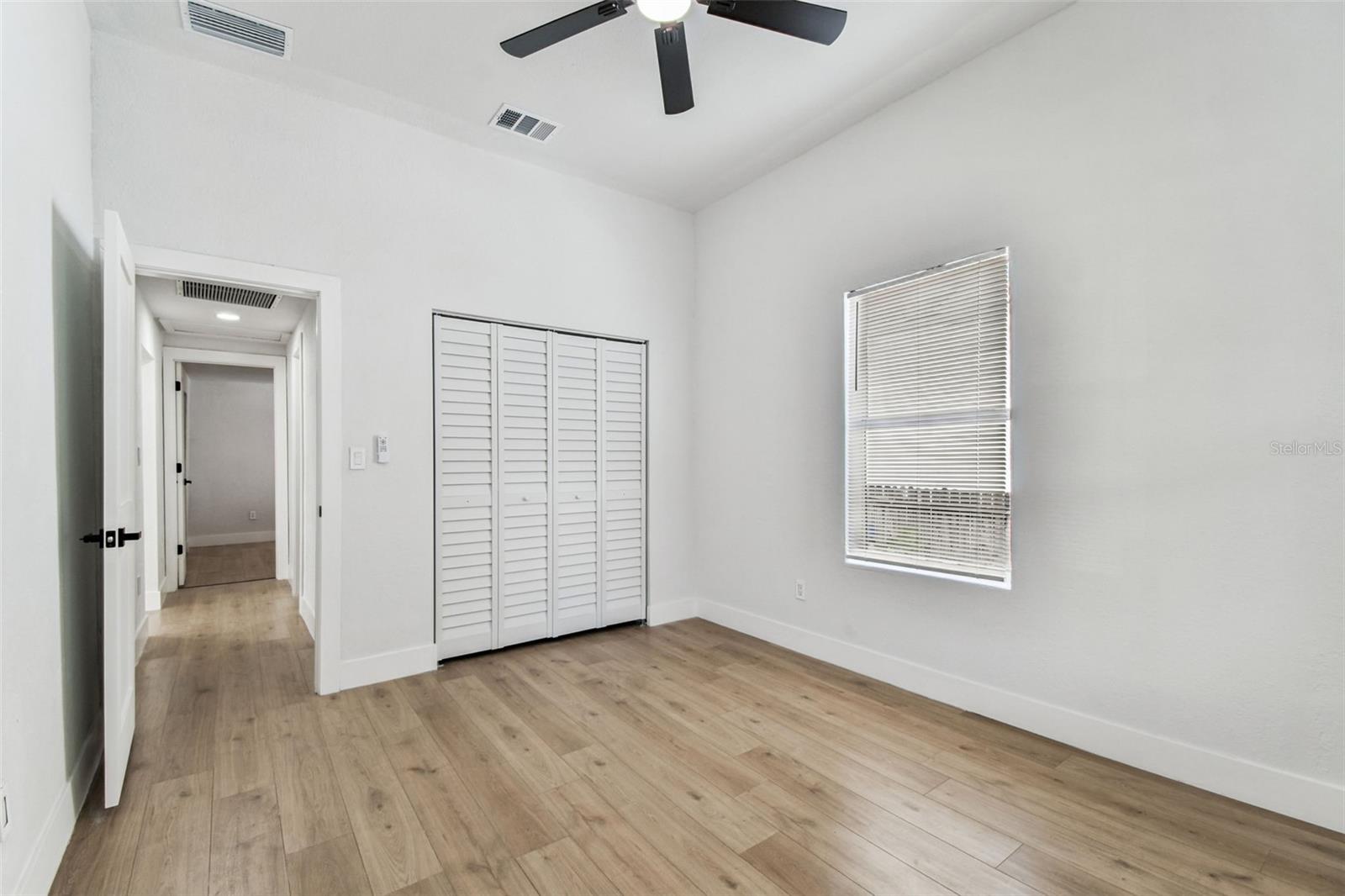 Image 37 of 62 For 2331 St John Street