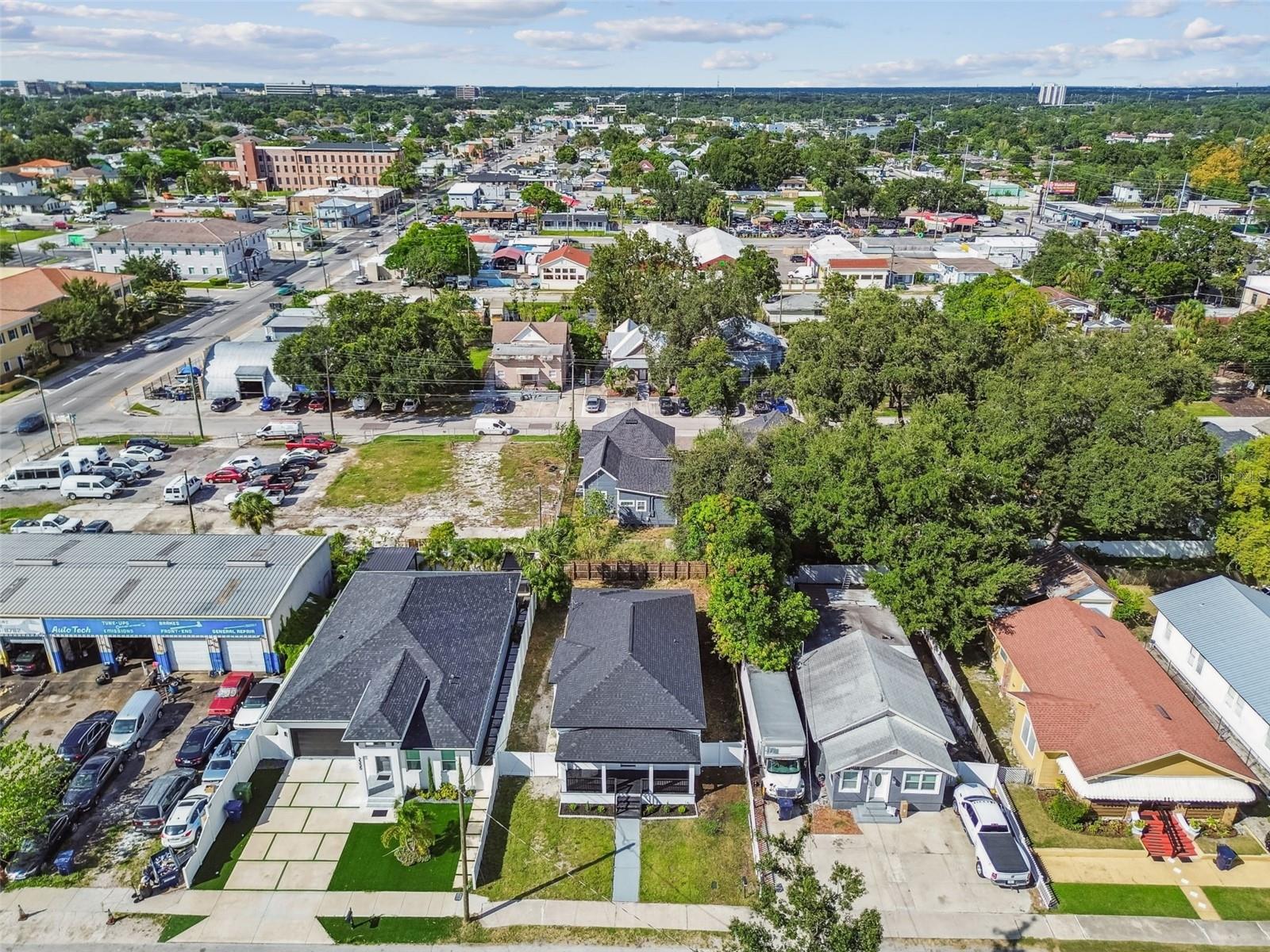 Image 48 of 62 For 2331 St John Street