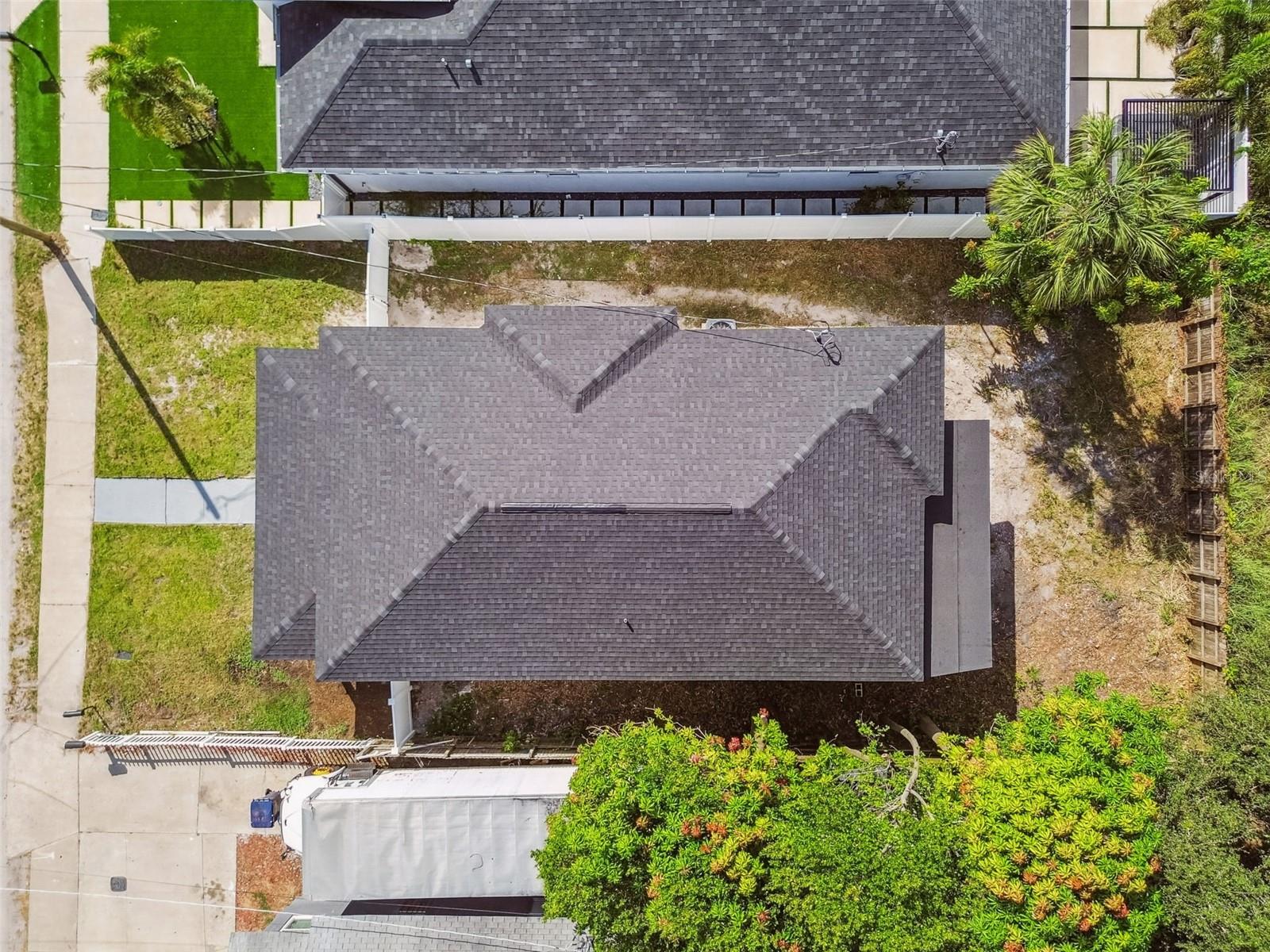 Image 51 of 62 For 2331 St John Street