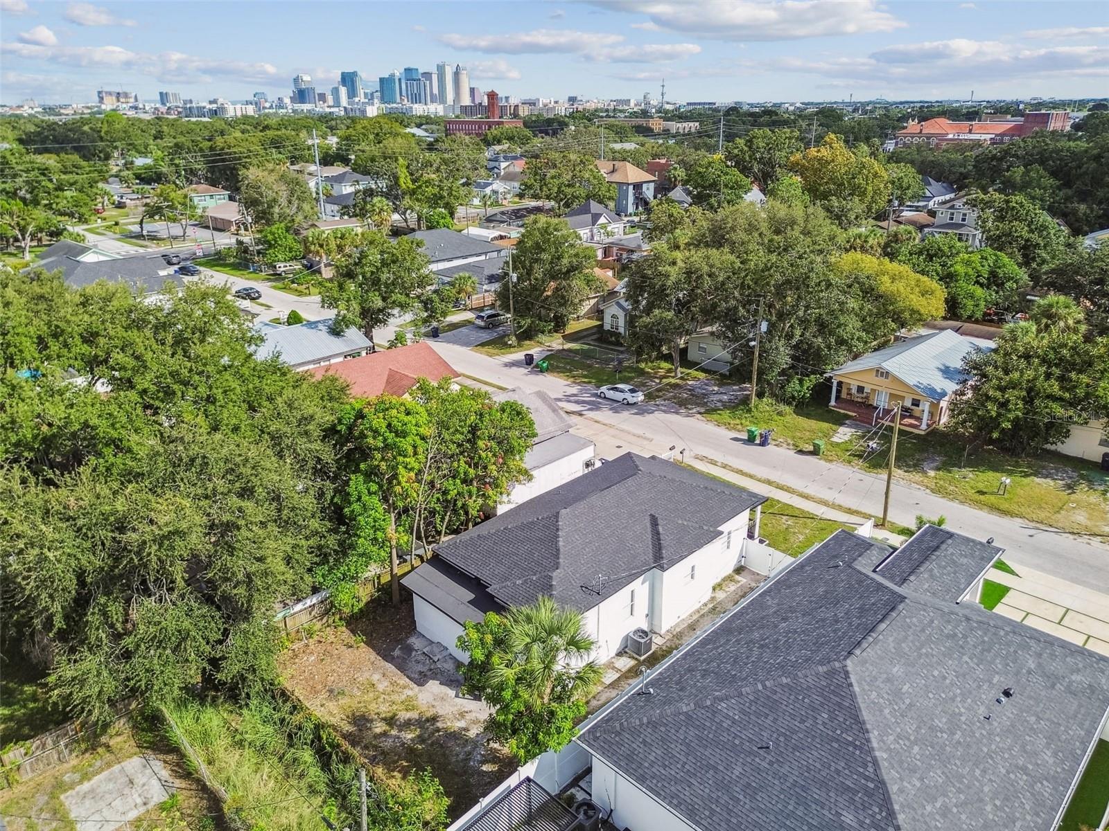 Image 54 of 62 For 2331 St John Street