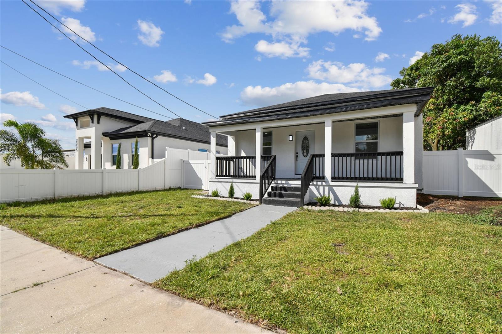 Image 58 of 62 For 2331 St John Street