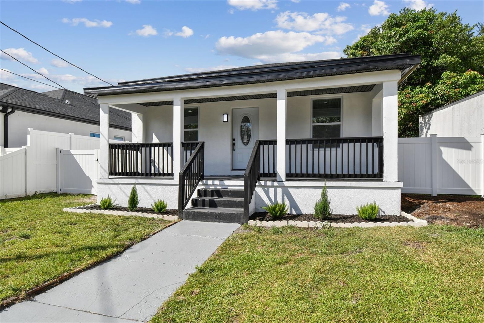 Image 59 of 62 For 2331 St John Street